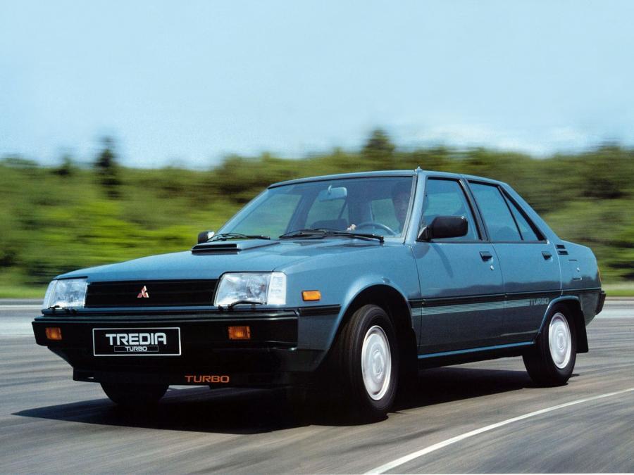  Mitsubishi Tredia Turbo 1982 года  (фото 6 из 8)